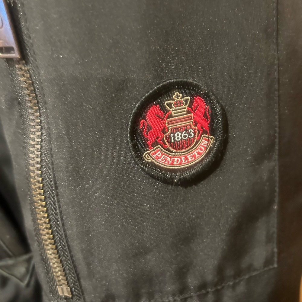 Ladies Pendleton Winter Jacket Small - image 8